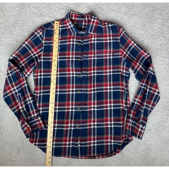 J.Crew Top Men’s Size Medium Navy / Red Classic Plaid Flannel Shirt Long Sleeve - Picture 9 of 12